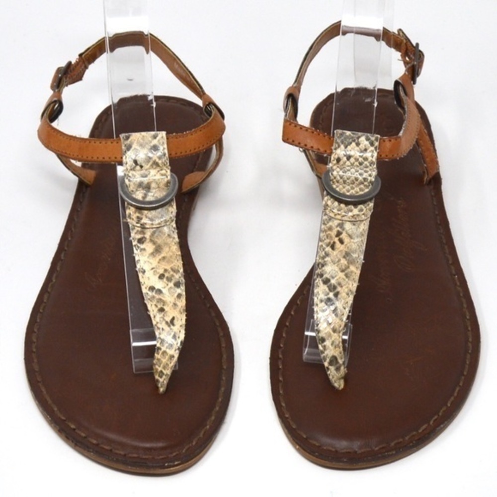 American Eagle‎ Faux Snakeskin Thong Sandals